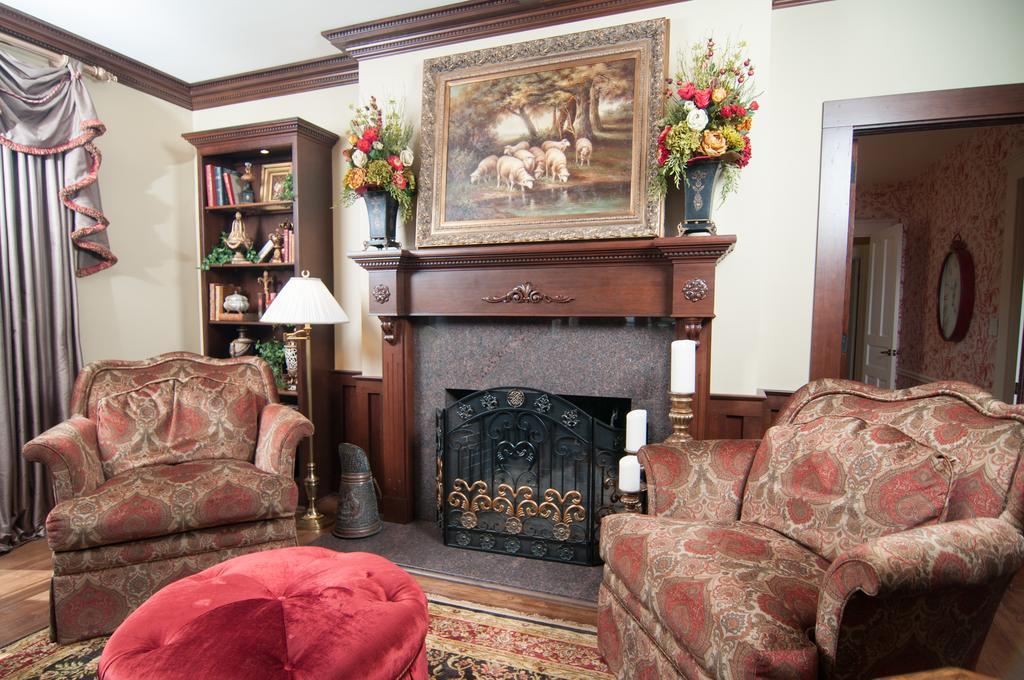 White Hall Greene Gables Inn מראה חיצוני תמונה
